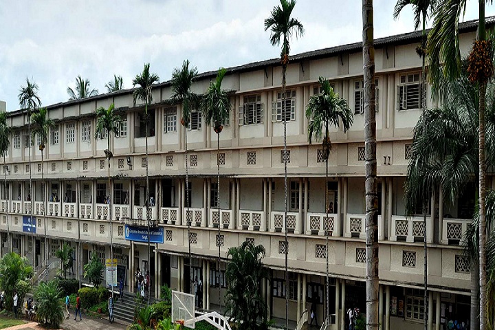https://cache.careers360.mobi/media/colleges/social-media/media-gallery/8582/2019/3/5/college building of G A College of Commerce Sangli_campus-view.jpg